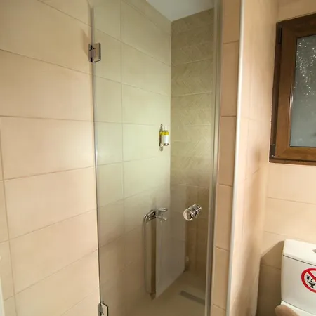 Myriam & Luxury Lägenhet *