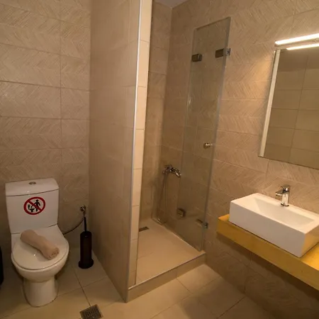 Myriam & Luxury Lägenhet *